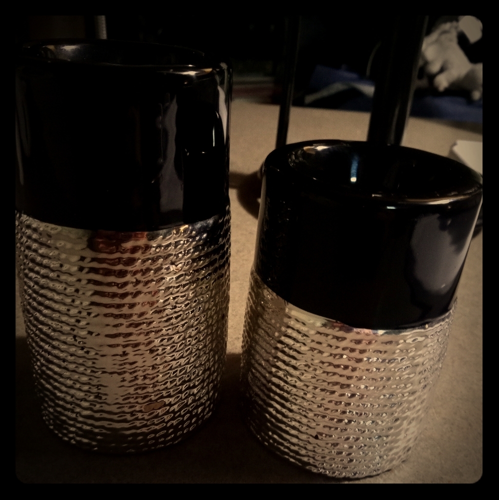 2 Candle Holders